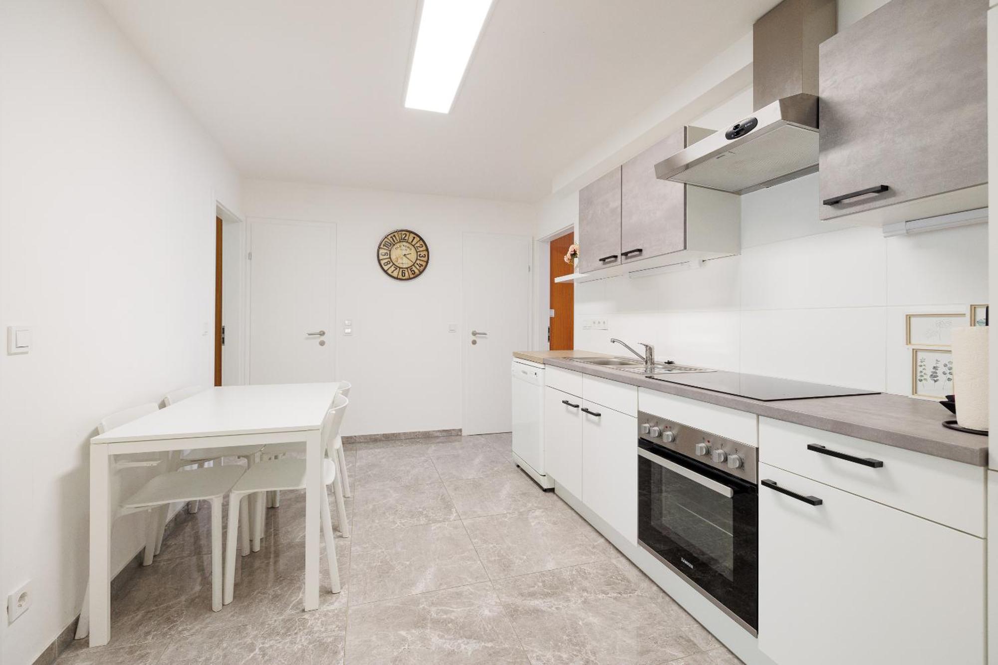 Cozy, Spacious And Charming 4 Bedrooms Apartament 비엔나 외부 사진